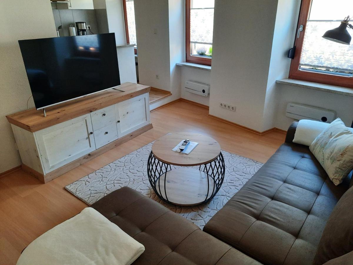 Ferienwohnung Roter Riesling Zell an der Mosel Bagian luar foto